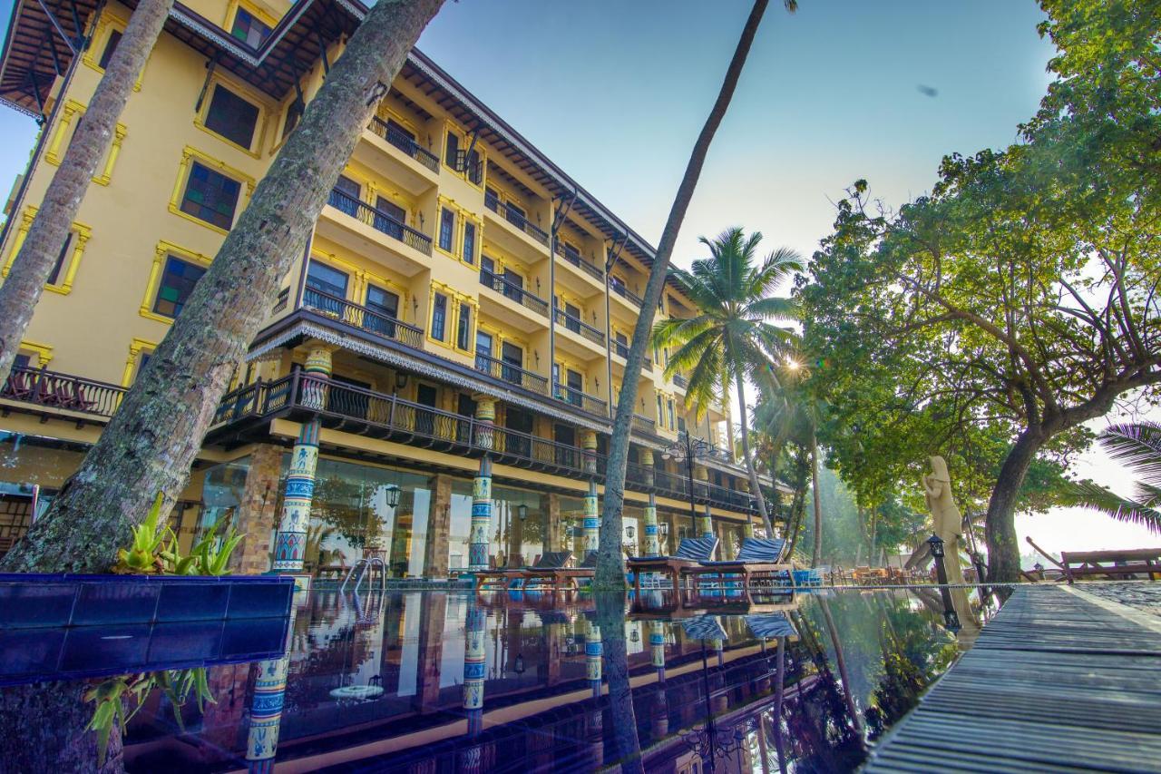 Beach Front Ahangama Exterior photo